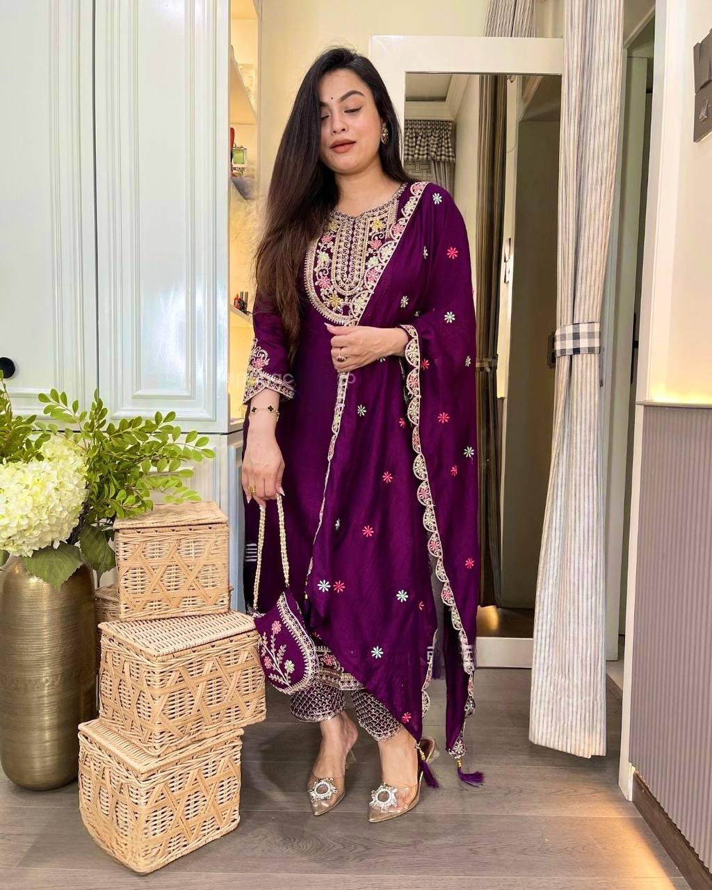 Elegant Ethnic Ensemble Collection - Image 2
