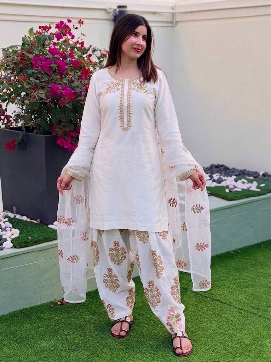 Elegant Ethnic Wear for Every Occasion - Image 3
