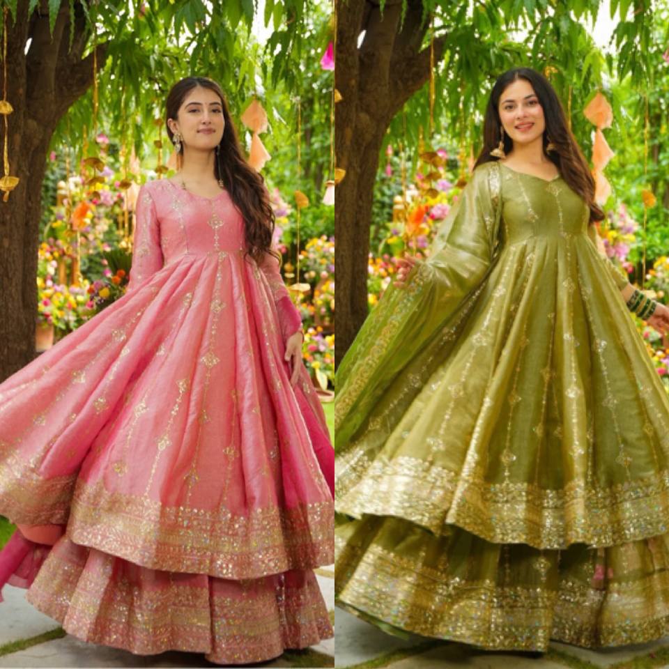 Enchanting Moments in Traditional Glamour