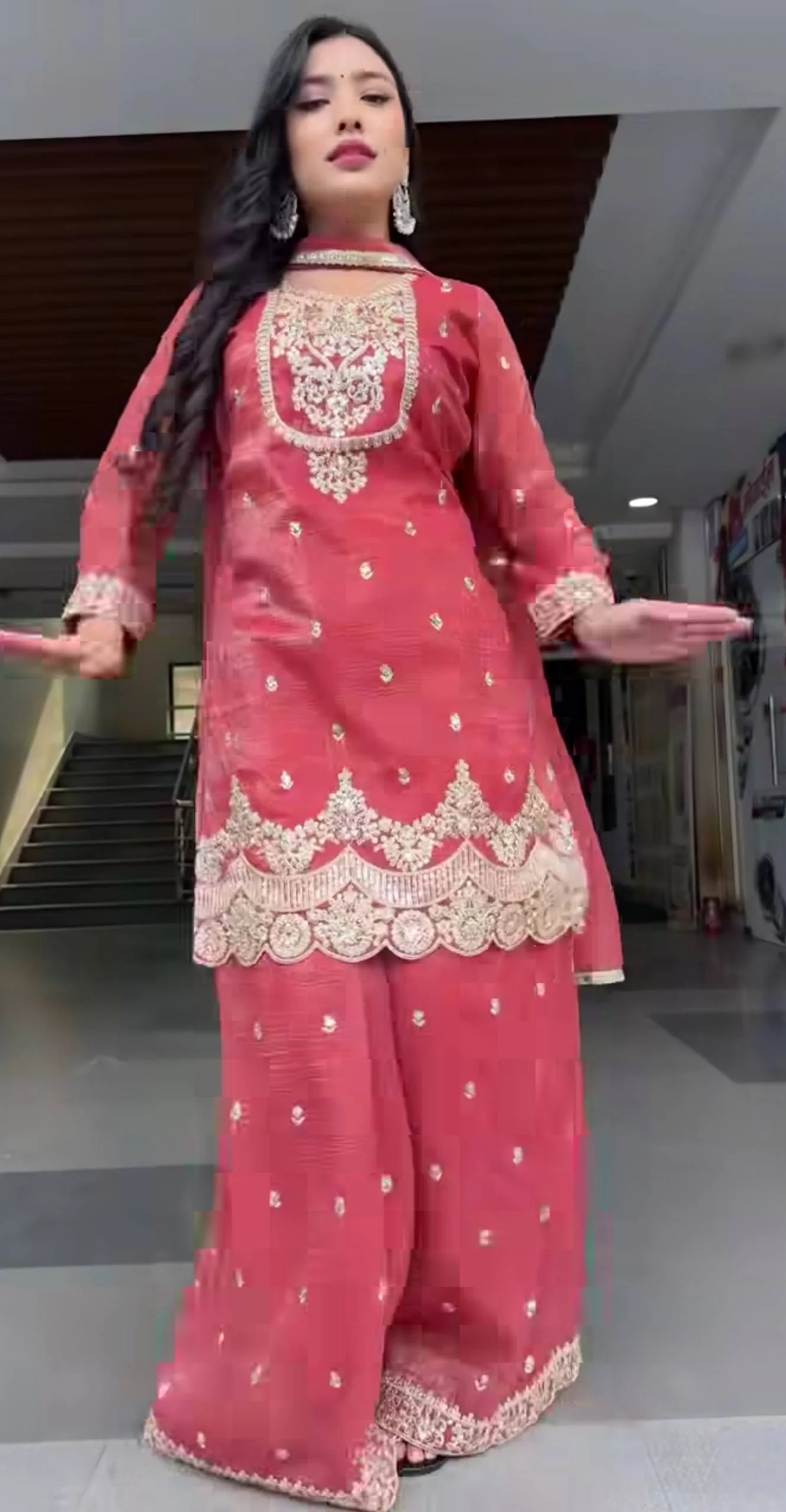 Graceful Outfits for Cultural Celebrations - Image 8