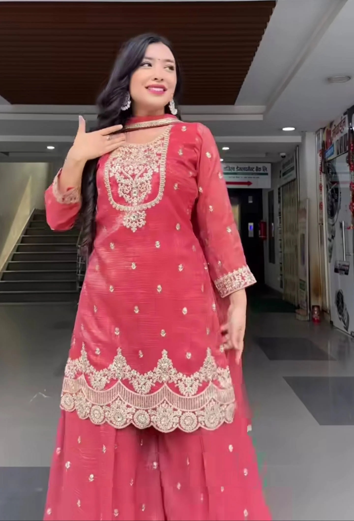 Graceful Outfits for Cultural Celebrations - Image 9