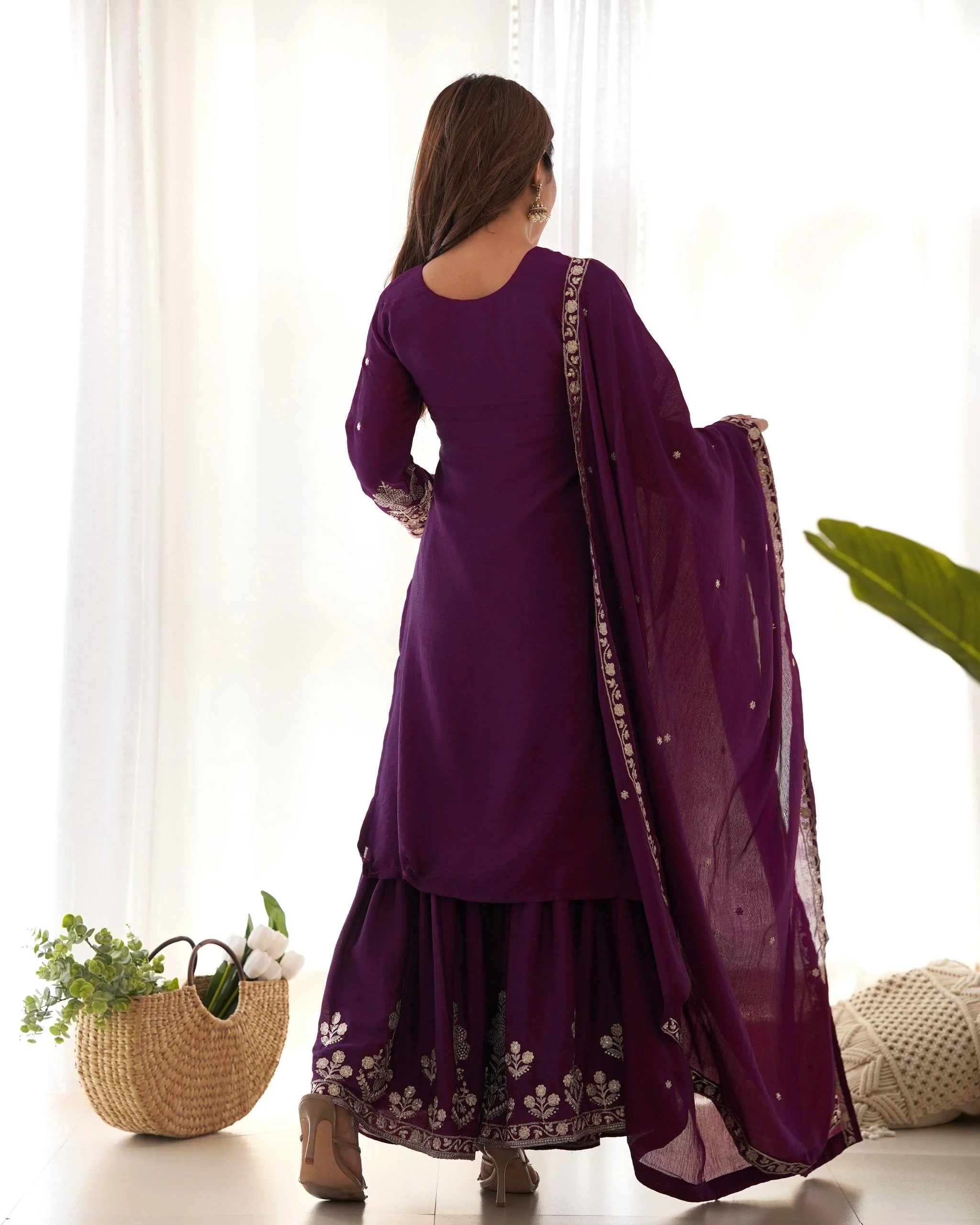 Majestic Elegance: A Regal Purple Attire for Every Occasion - Image 7