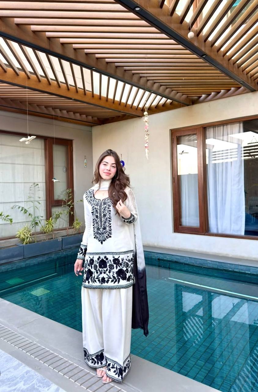Whispers of Tradition: Contemporary Chic Ensemble - Image 5